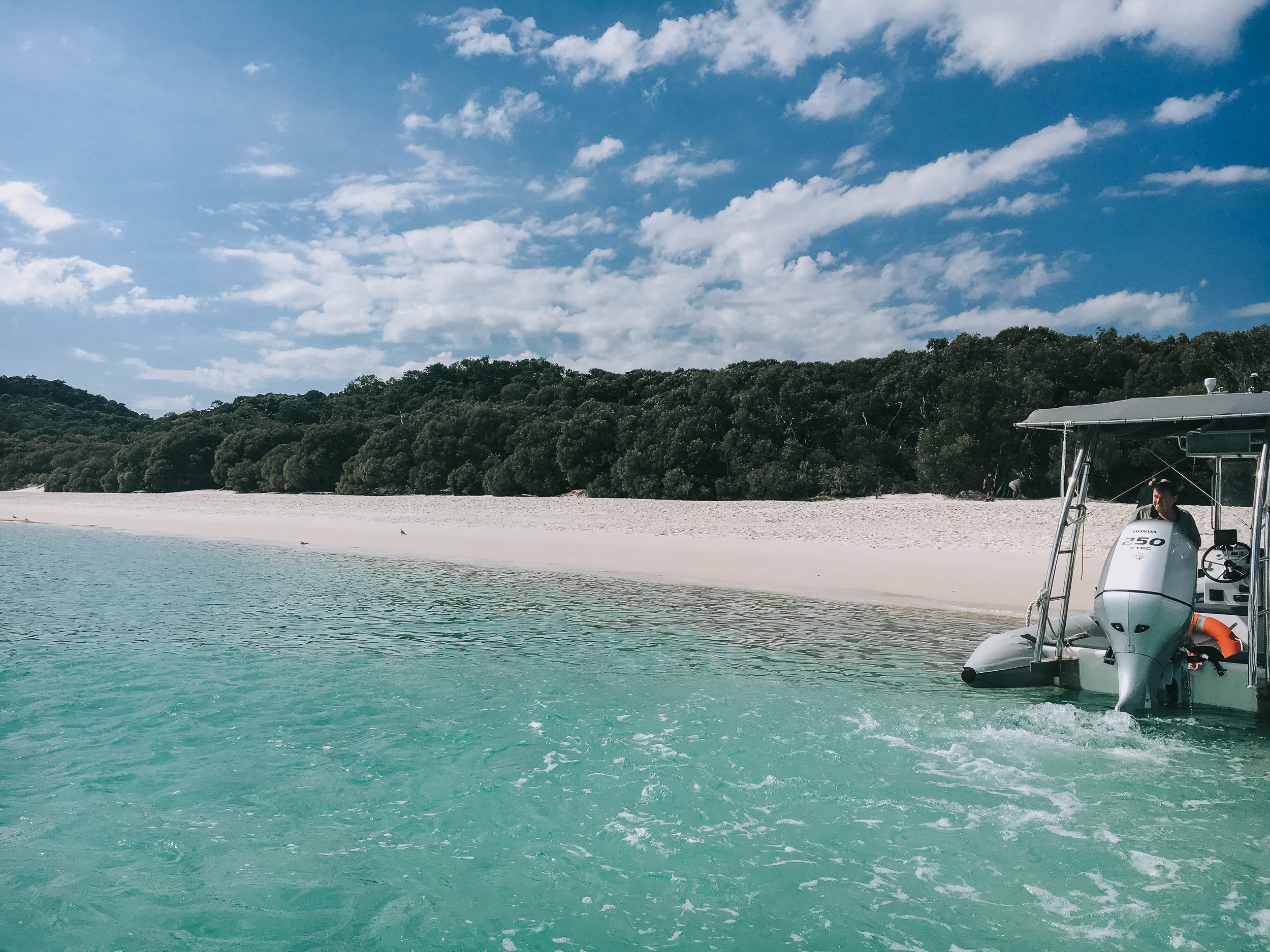 A fun and sociable 2 day and 2 night sailing trip visiting whitehaven beach, hill inlet and a range of snorkelling locations around the whitsunday. Solo Travel In Australia Part Iii Cairns Whitsunday Islands Melbourne Alps And Abroad