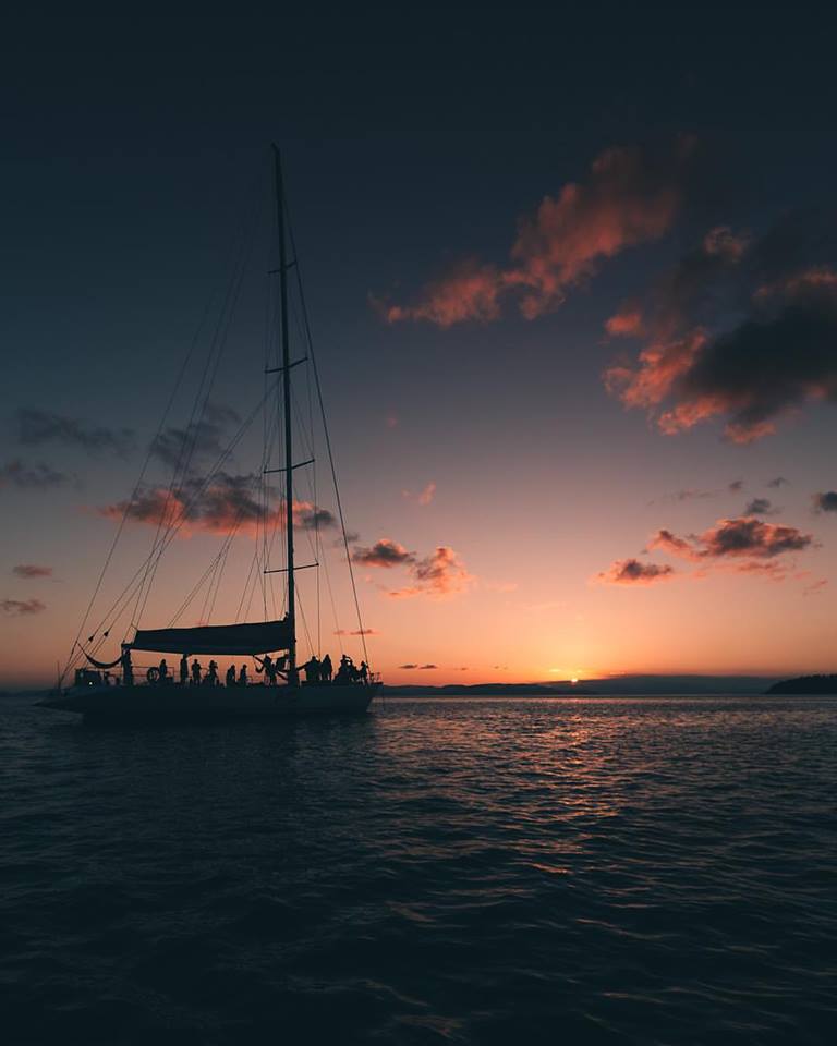 Eco accredited safari beach boat knowledgeable and fun crew&nb. Sv Whitehaven 2 Day 1 Night Tripfarm