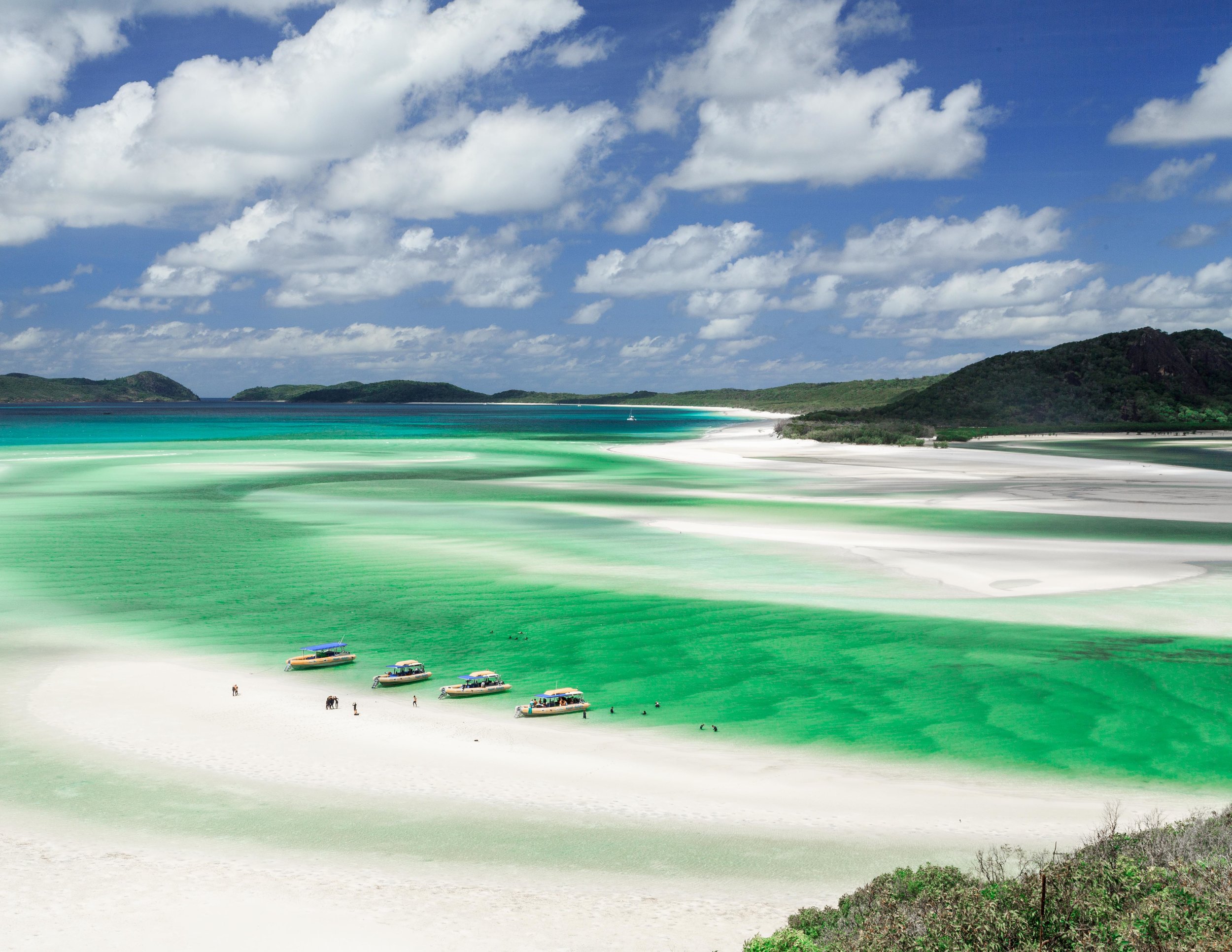 Each ocean rafting day includes an exhilarating ride to world famous whitehaven beach, hill inlet beach and lookout, pristine snorkelling reefs and guided whitsunday island national parks walks, all in one day! A Mind Blowing Four Day Itinerary For The Whitsundays Walk My World