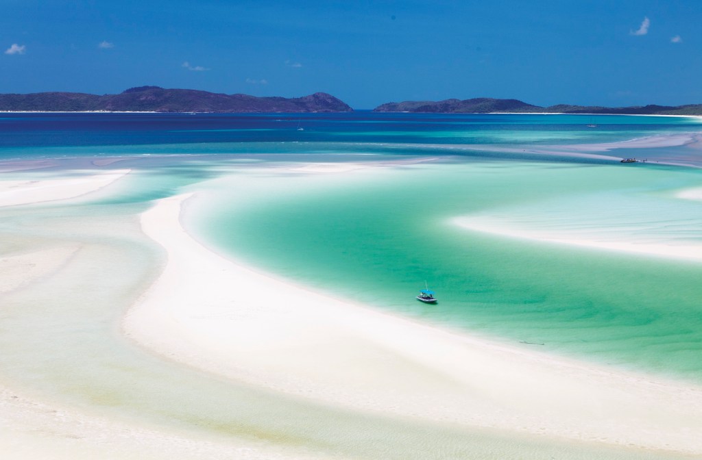 Amazing Travel From Airlie Beach To Whitehaven&nbsp;Beach