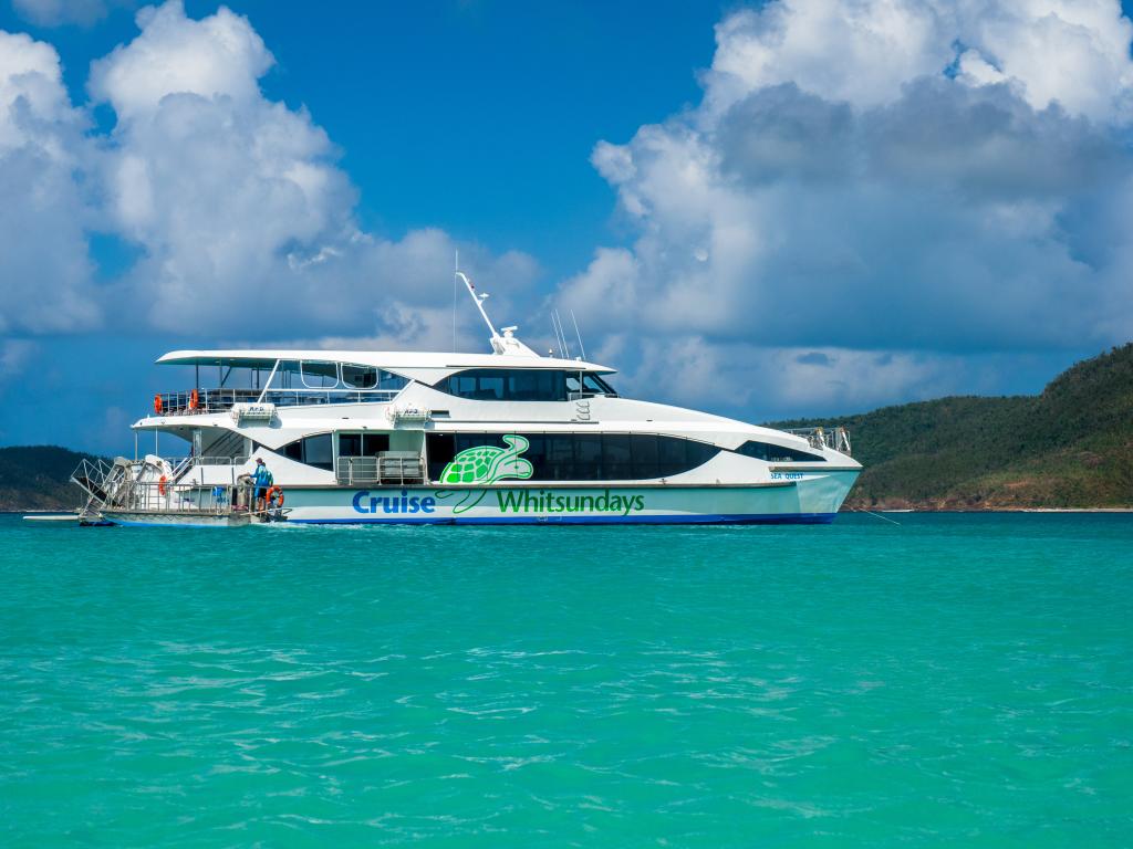 Amazing Whitehaven Beach Half Day Tour From Airlie&nbsp;Beach