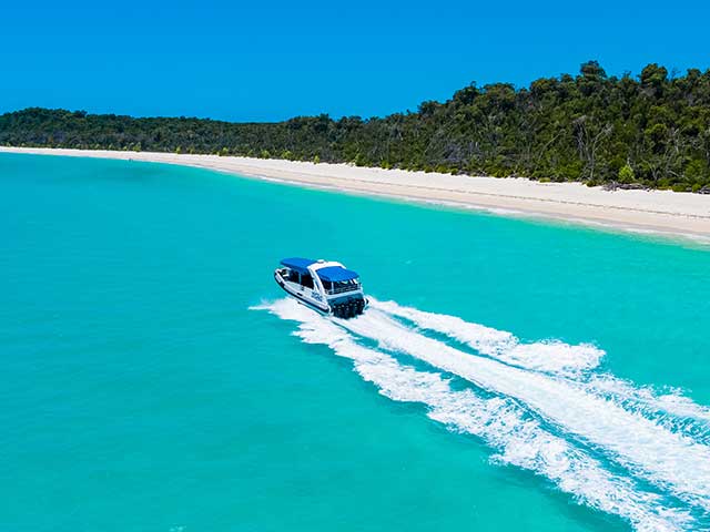 50+ Zigzag Whitsundays – Whitehaven Beach And Island All Inclusive Day&nbsp;Tour