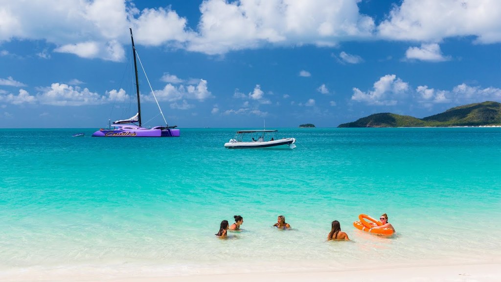 Amazing Camira Sailing Whitehaven&nbsp;Beach